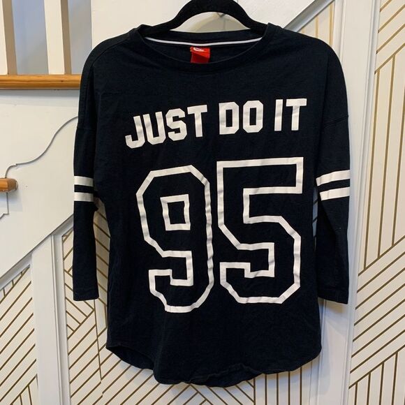 Nike Just Do It  3/4 Tee - Picture 1 of 4